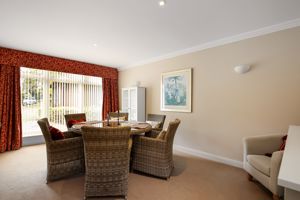 Dining Room- click for photo gallery